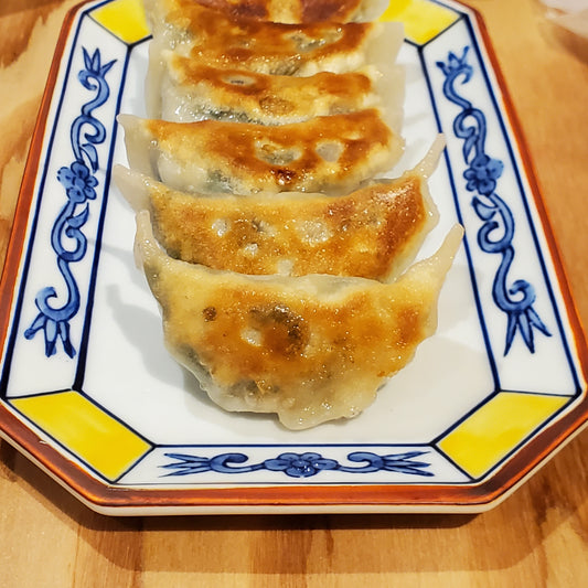 粗挽き 豚肩ロース肉餃子/ Pork Gyoza (12 or 24個入り)　
